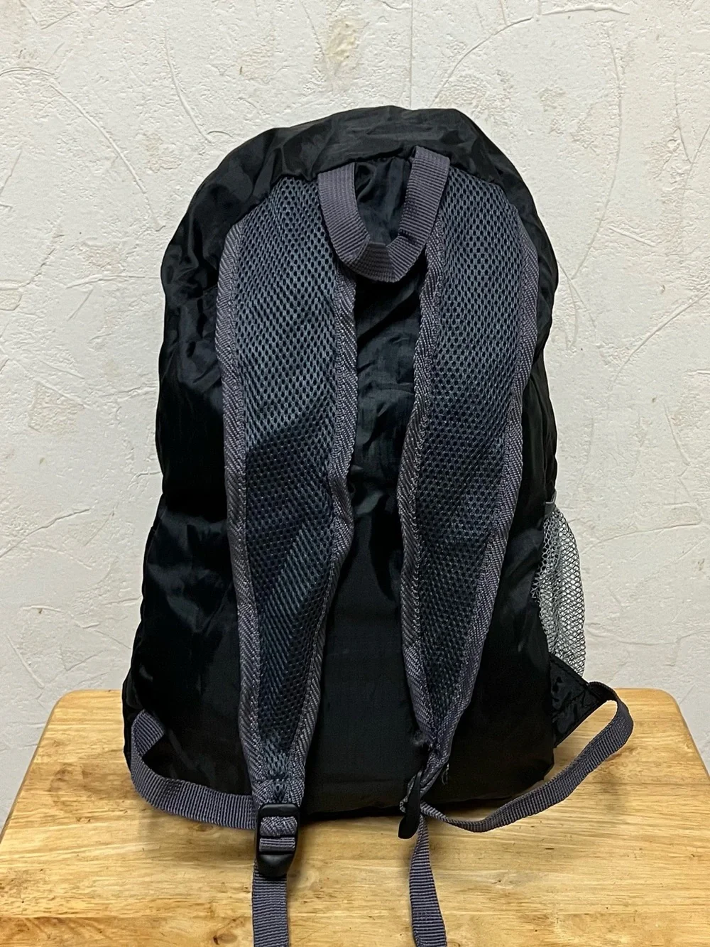 Samsonite packable foldaway backpack